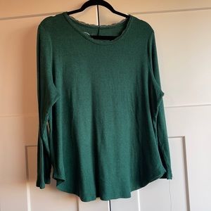 Maurices long sleeve 24/7 shirt in emerald green 🎄 worn once